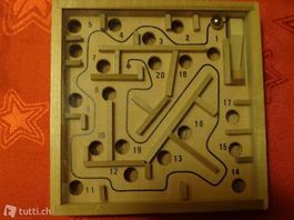 KUGELSPIEL AUS HOLZ , GEDULD SPIEL NEUWERTIG
