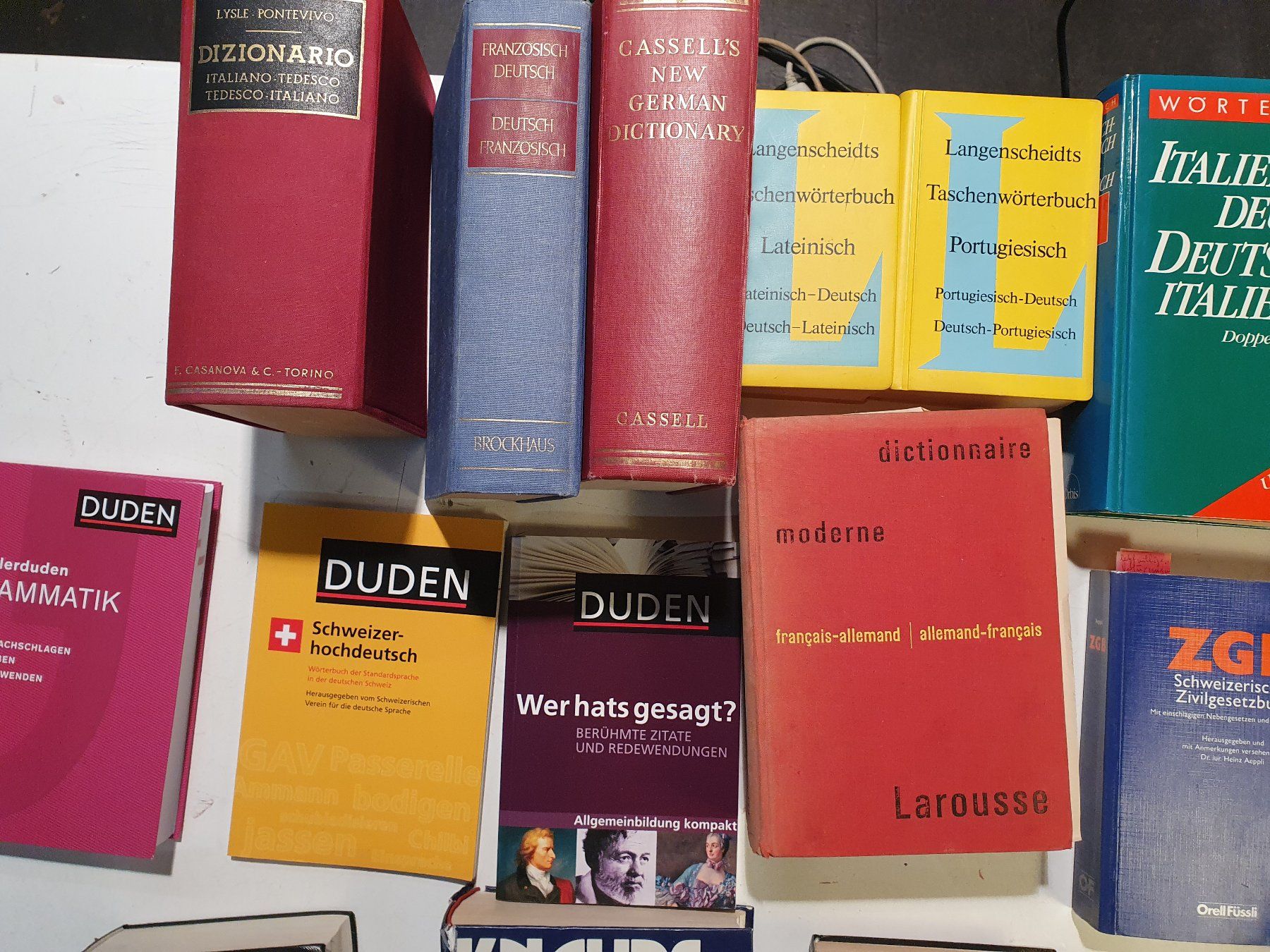 Livres: Konvolut div Lexika, Duden – D'occasion à Zürich par loosebone 3