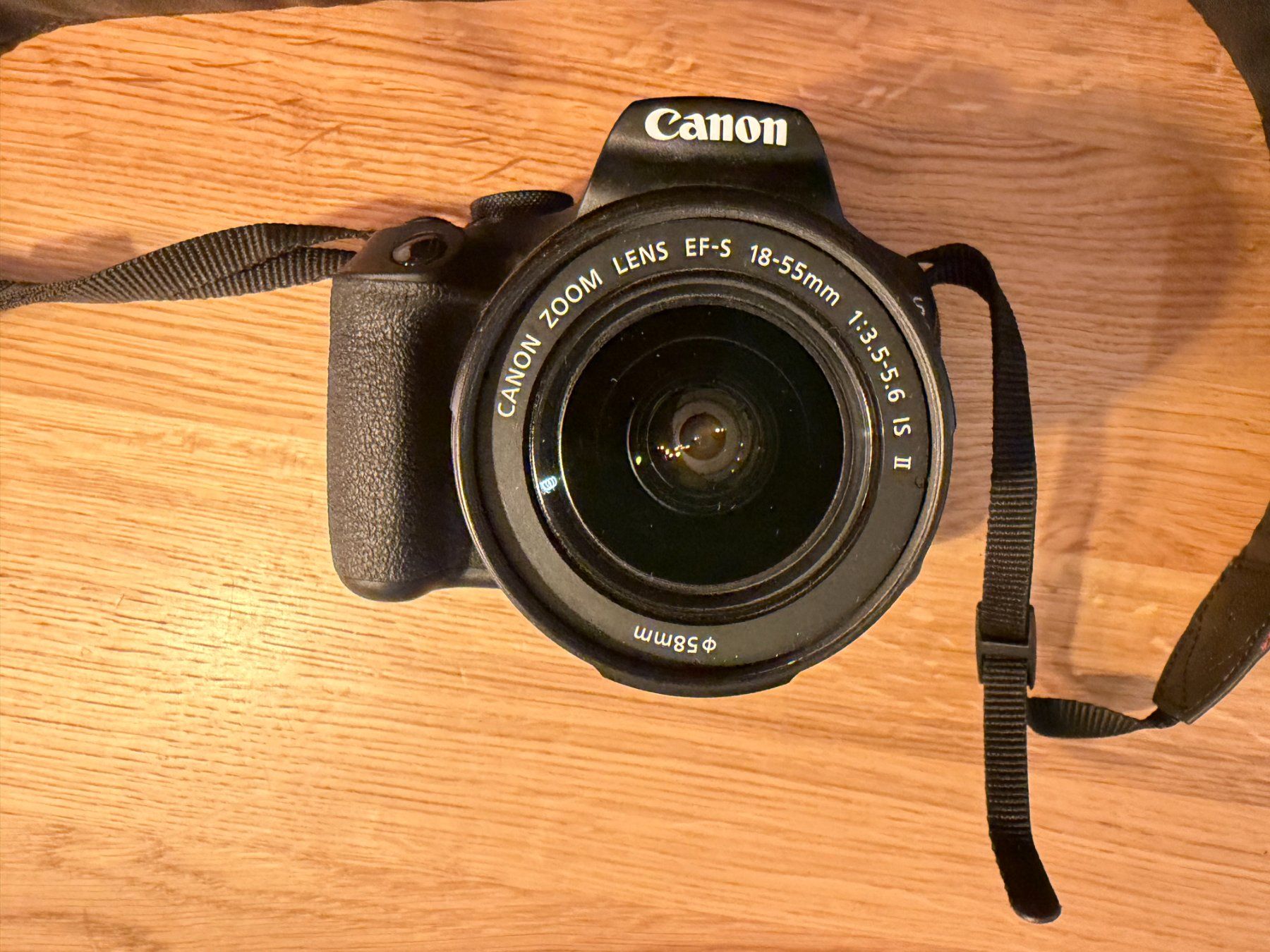 Canon Kamera: Canon EOS 2000D Kamera mit Objektiv – Gebraucht aus Unterägeri von sepphotz 1