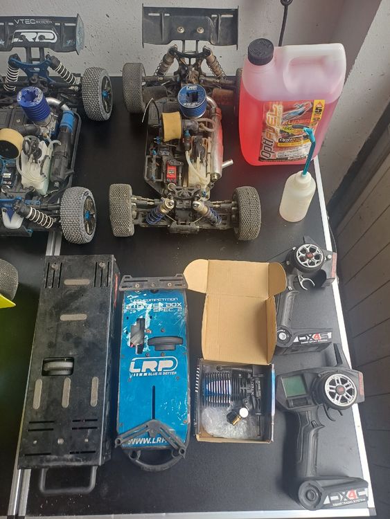 RC Kits de montage: RC Nitro Autos und Zubehör – Défectueux à Wangenried par Recycler94 4