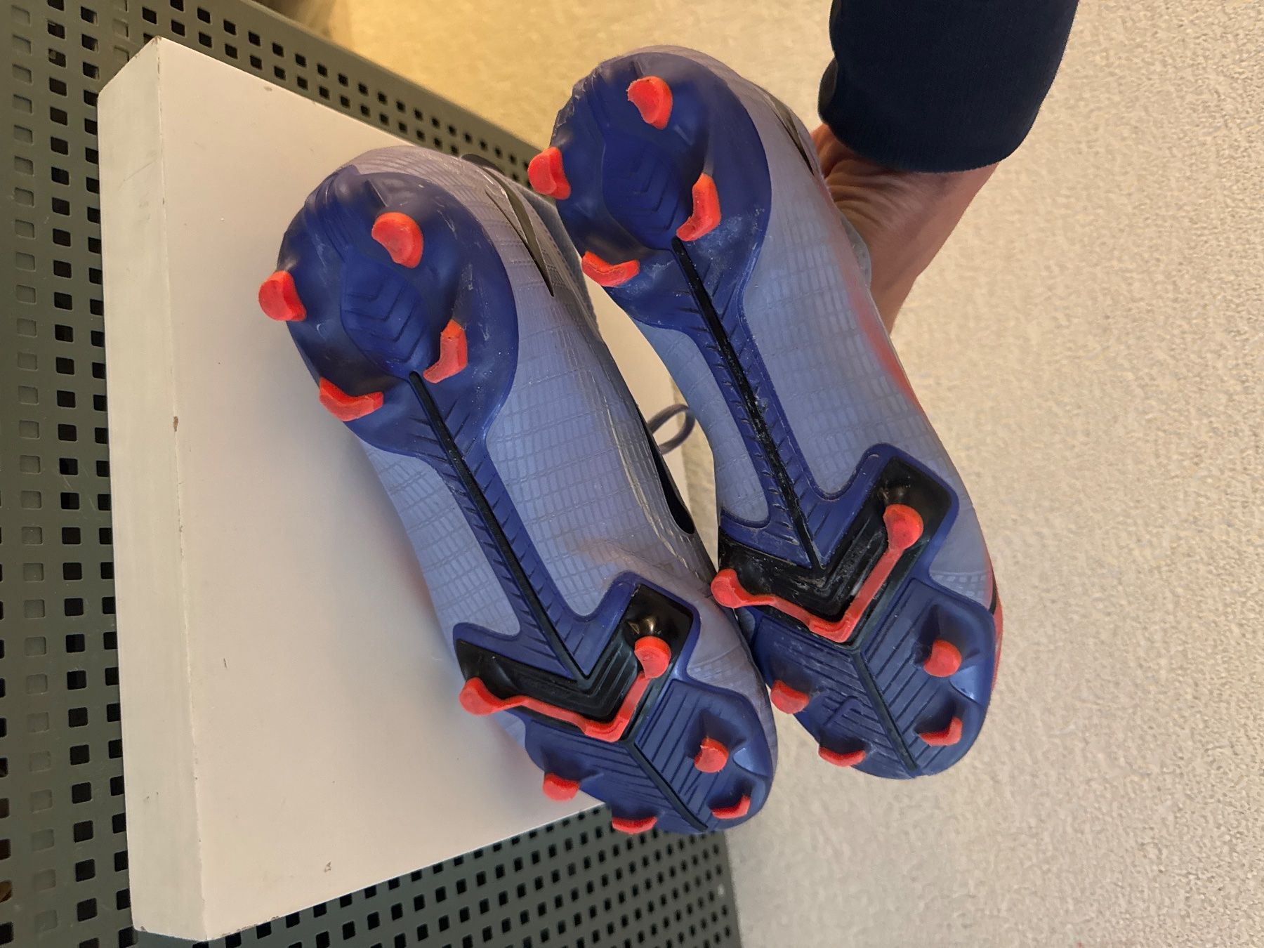 Nike Scarpe per ragazzi: Nike Mercurial KM superfly – Usato da Les Acacias venduto da Rocknmath8400 3