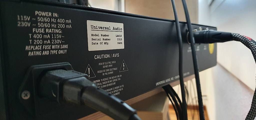 Strumenti musicali: Universal Audio LA 610 – Usato da Baar venduto da paulK17 2