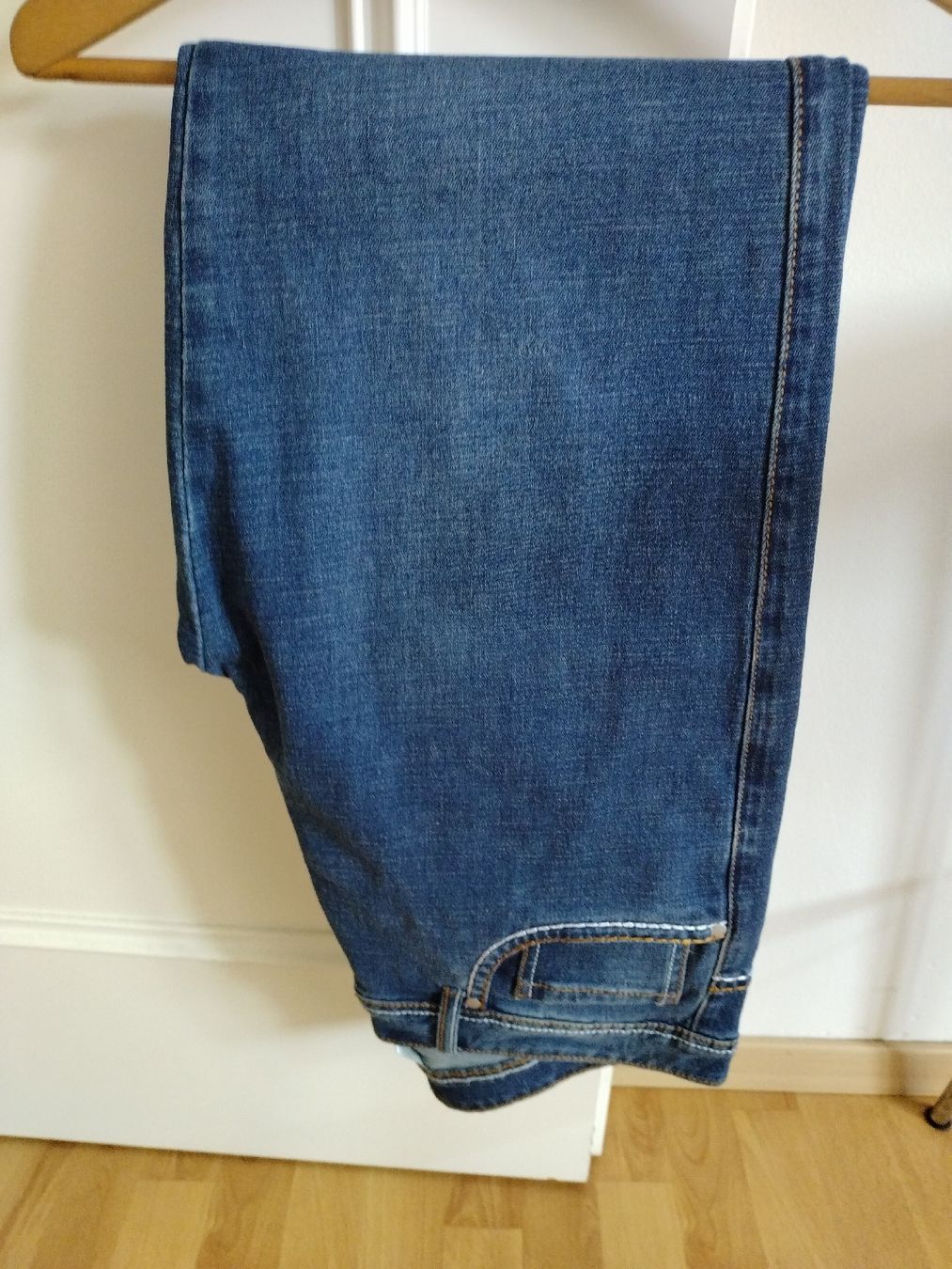 Jeans: Jeans Herren Gr. 25, zeitlos & bequem – Nuovo (secondo la descrizione) da Pfyn venduto da Pb49 2