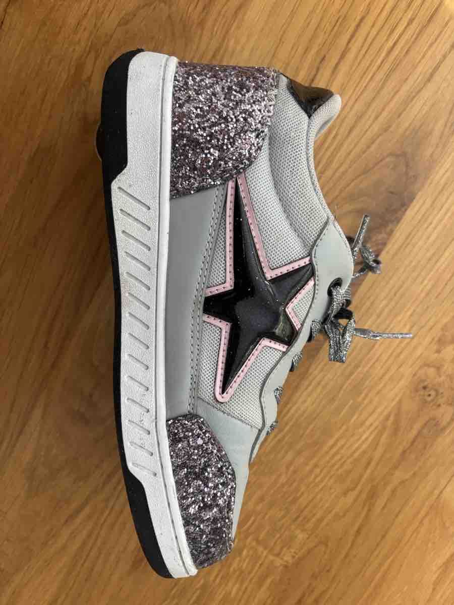 Schuhe für Mädchen: Mädchen Sneaker mit Rollen, Grösse 37, Breezy Rollers – Gebraucht aus Gebenstorf von m08 1