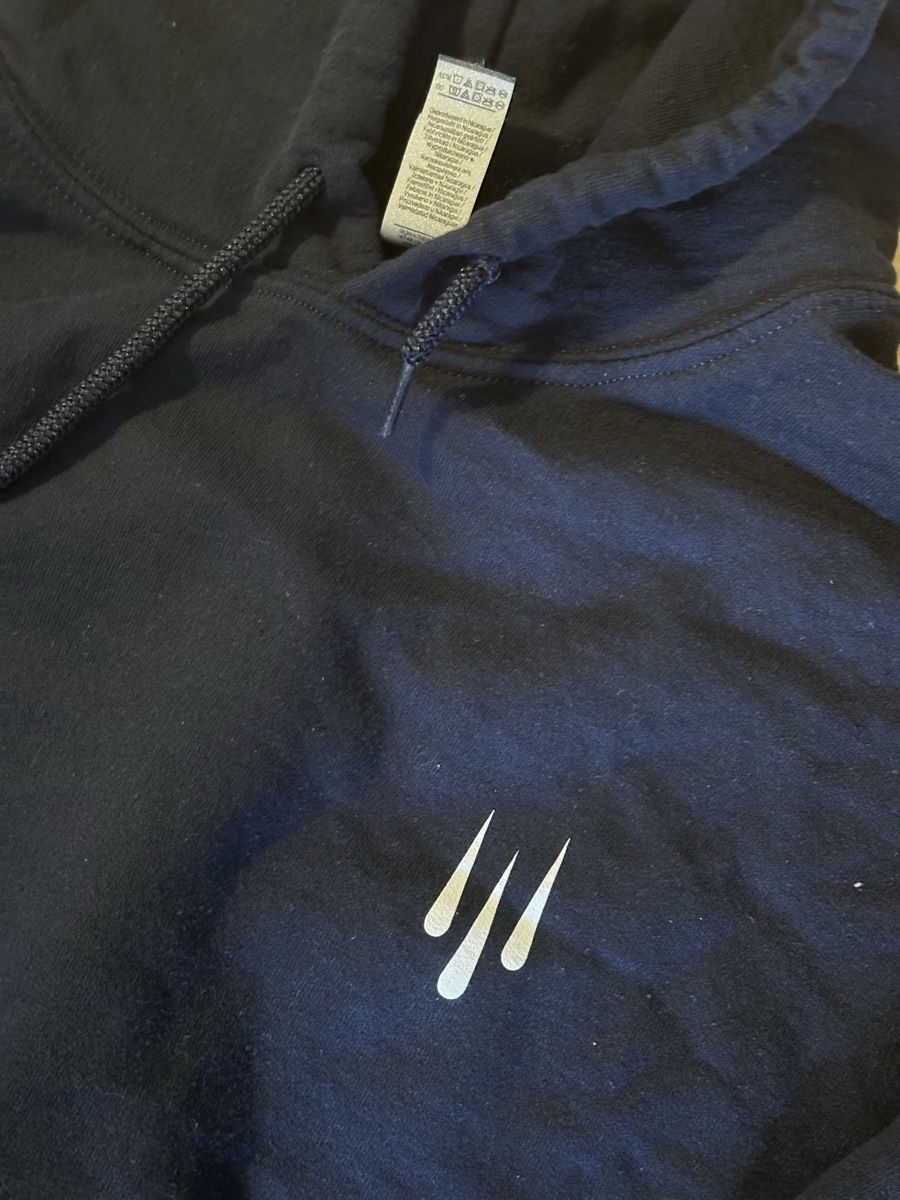 Pulls & Sweat-shirts: Offline Pullover, mit Backprint  – D'occasion à Bern par dav_qv8j 2