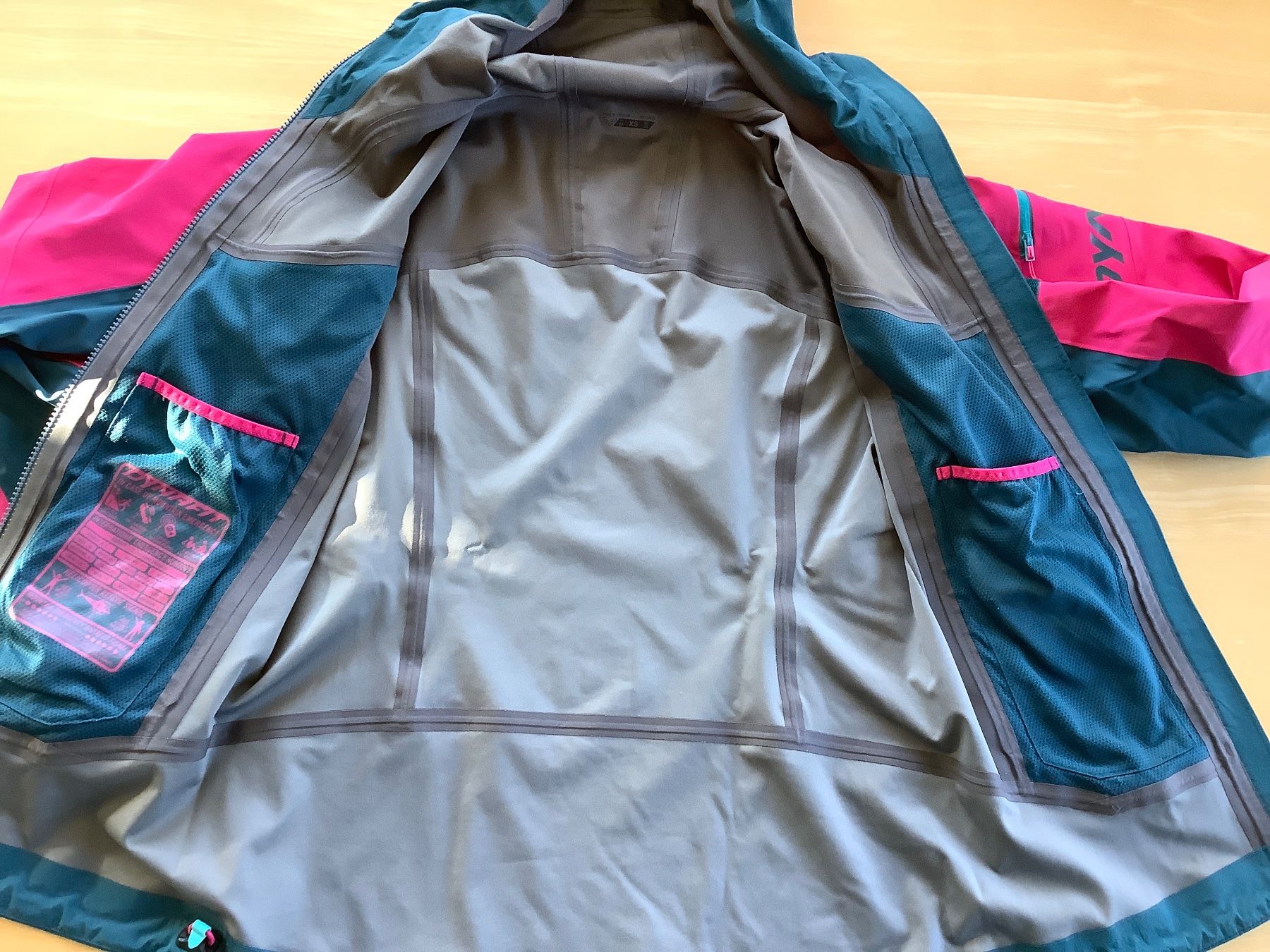 Dynafit Jacken: Jacke von Dynafit – Gebraucht aus Uznach von manulas 2