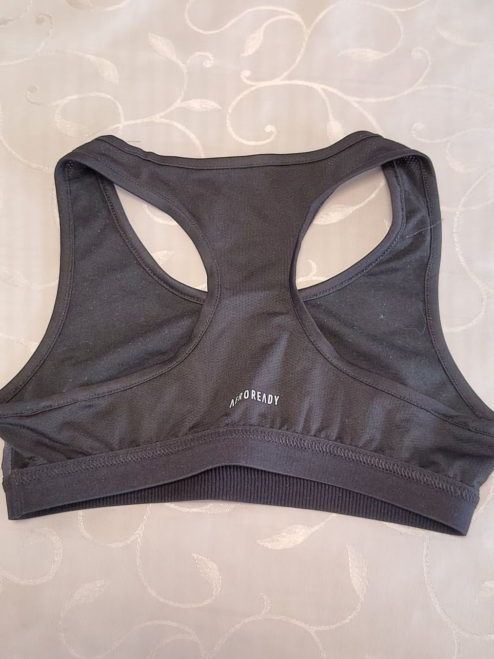 Adidas Camicette, T-shirt & Top: Adidas Sport-Top Gr. 152 – Usato da Brüttisellen venduto da kikaninchen79 1