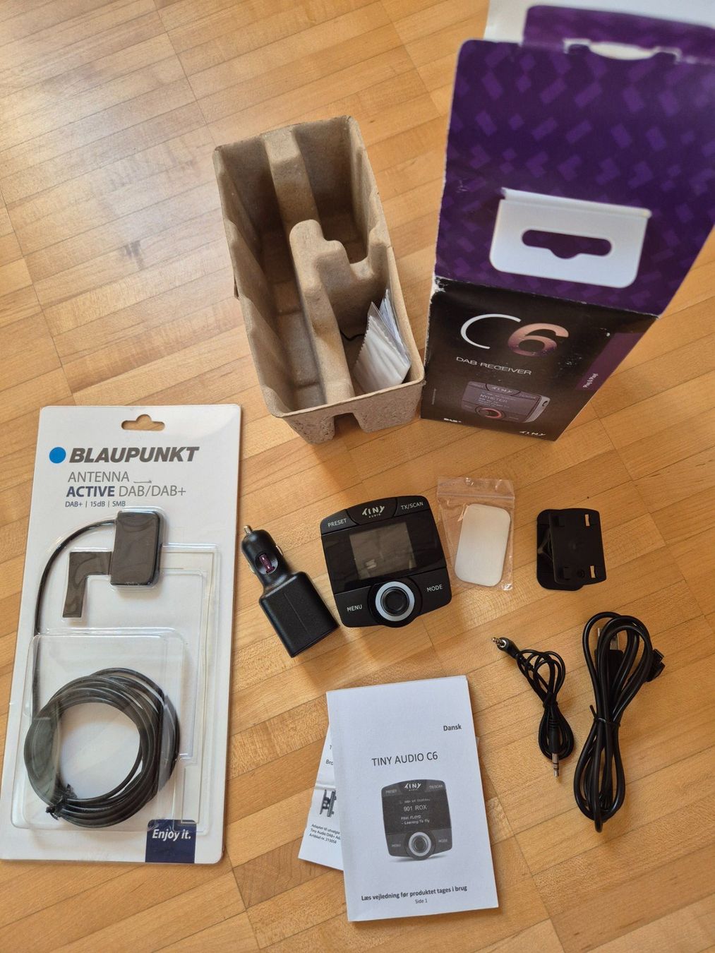 Adattatori: Tiny C6 DAB+ Adapter für Autoradio – Nuovo (secondo la descrizione) da Pfungen venduto da Famadm 3