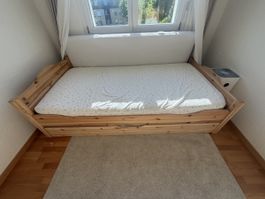 Zweiteiliges Kinderbett 100x200 ausziehbaren