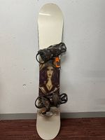 Snowboard von Nitro mit Burton Bindung