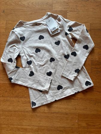 schönes Langarmshirt Gr. 122/128, H&M Neu
