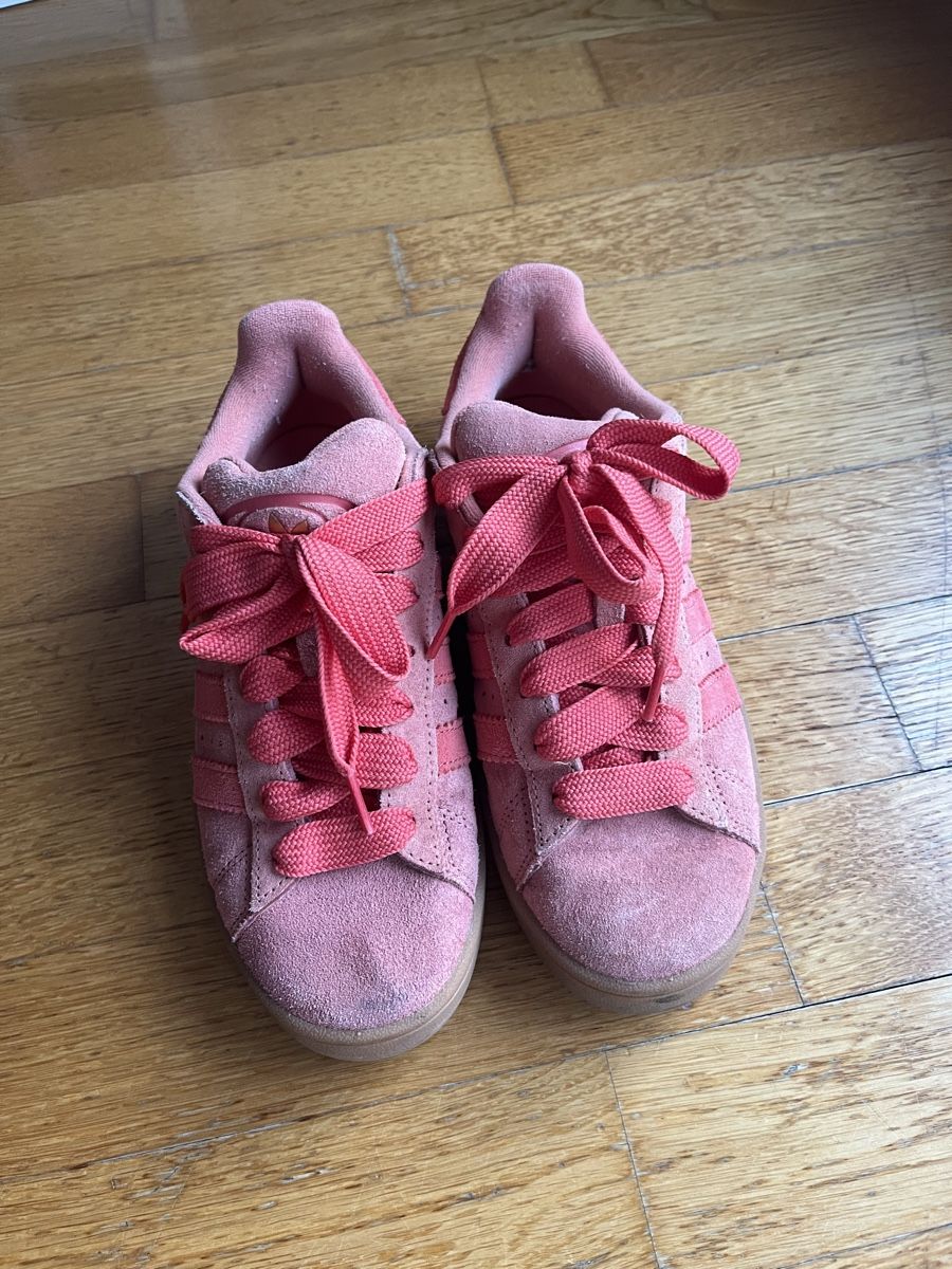 Adidas Scarpe da donna: Adidas Campus sueded 00s W shoes – Usato da Bern venduto da val_kw6s 2