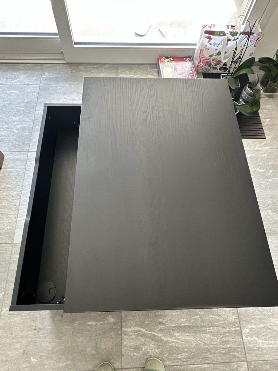Ikea Tavoli: Schwarzer IKEA-Couchtisch mit Hubfunktion – Nuovo (secondo la descrizione) da Kandergrund venduto da eva_92rg 7
