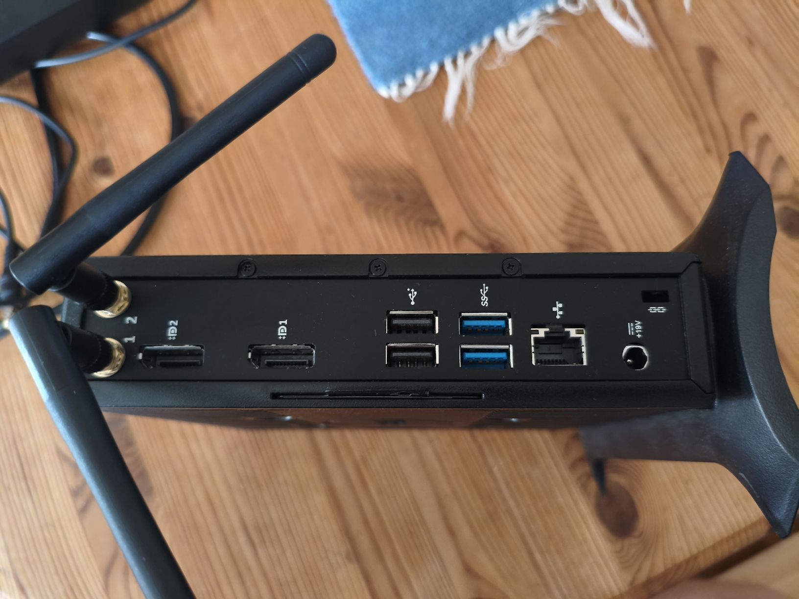 Dell PCs: Dell Wyse 5060 Thin Client, Mini PC, AMD Quad Core, ohne SSD – Gebraucht aus Bern von Janick1Spielmann 1