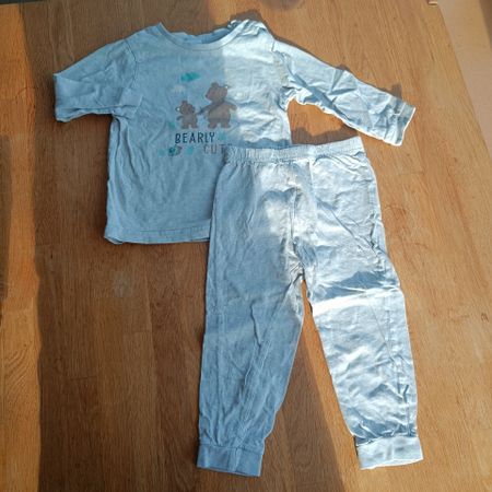 Pyjama Grösse 92
