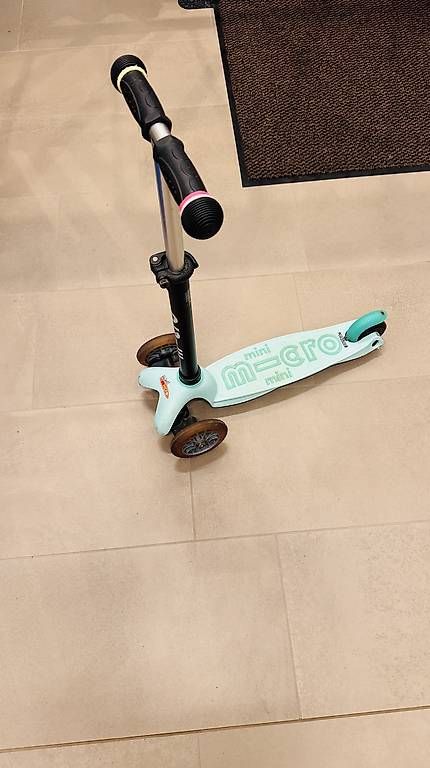 Kickboard: Kinderroller Mini Micro Mint – Gebraucht aus Reichenburg von Blunt18