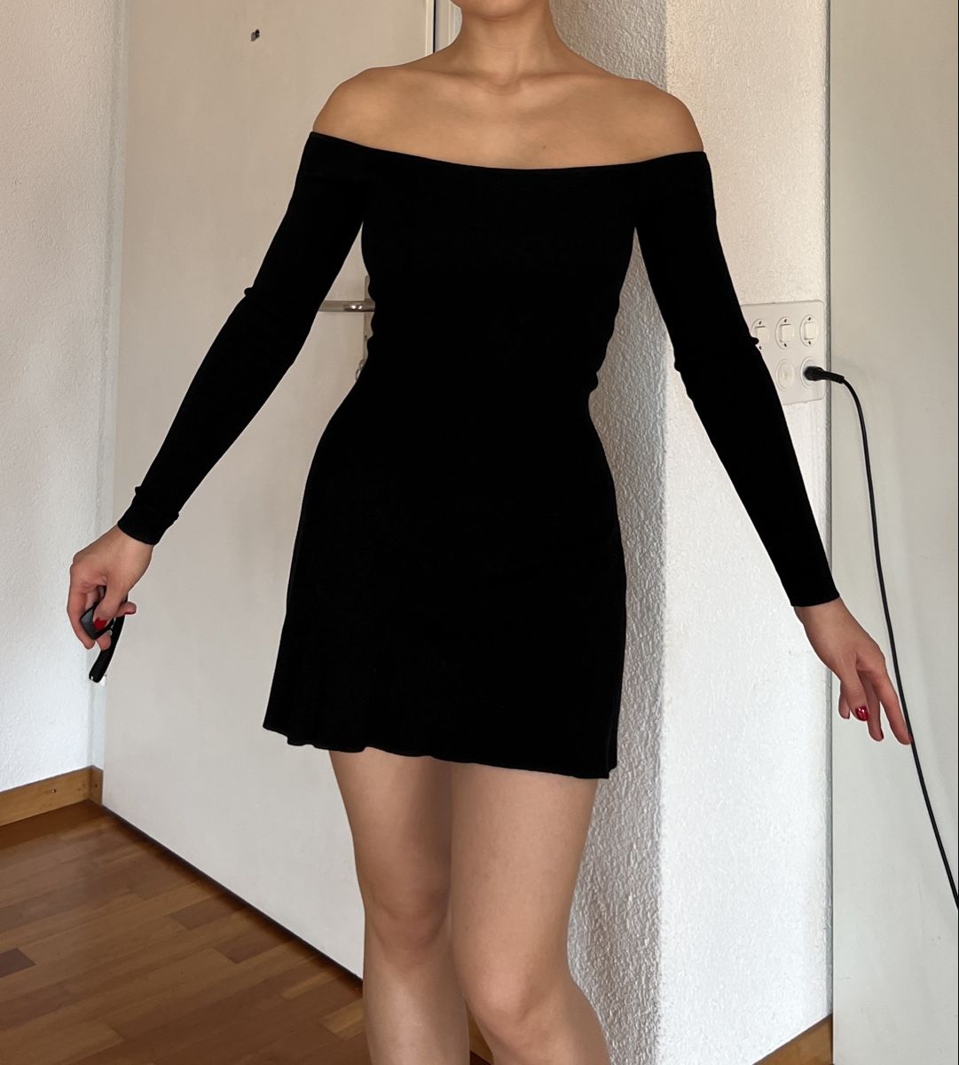 Zara Kleider: Cute black mini dress from Zara – Neu (gemäss Beschreibung) aus Zürich von eli_t8nw 2
