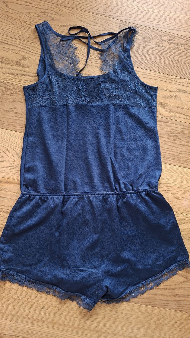 Hunkemöller Negligees & Pigiami: Jumpsuit-Pyjama mit Spitze – Usato da Oberengstringen venduto da Kimchimon 1