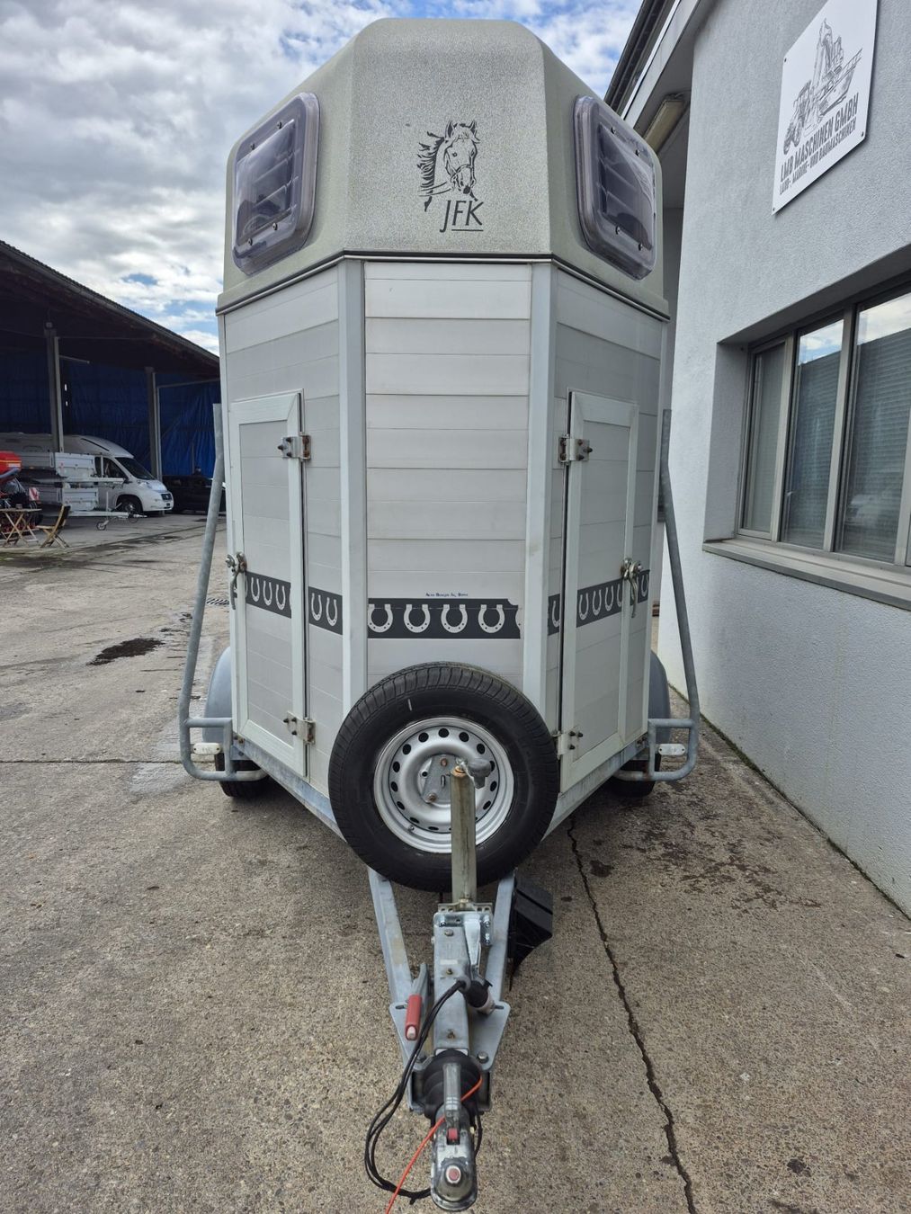 Daltec Rimorchi: Pferdeanhänger Daltec Cargo 2 – Usato da Jona venduto da LMB-Maschinen 3