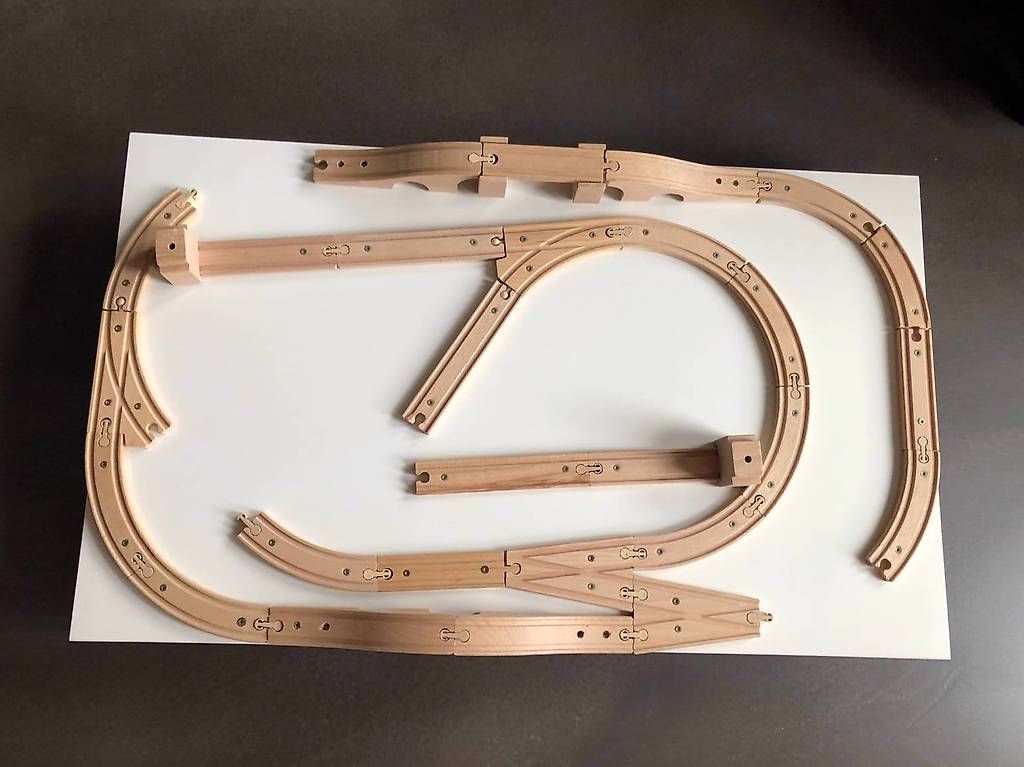 Giocattoli: Planche pour train brio - sur roulettes  – Usato da Villars-sur-Glâne venduto da Marylinem 1