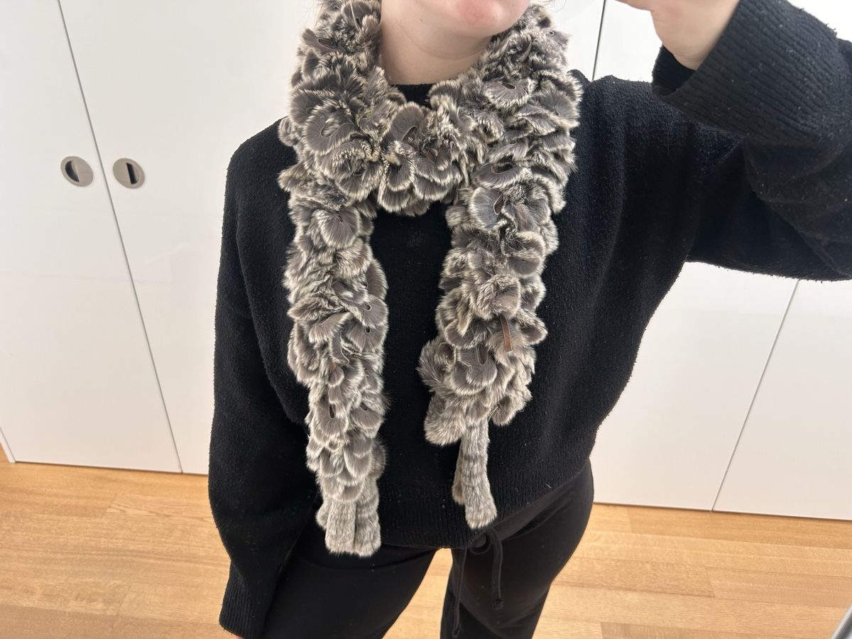 Foulards, Tücher & Schals: Vintage Schal aus echt Fell – Neu (gemäss Beschreibung) aus Winterthur von tha_fvg2 2
