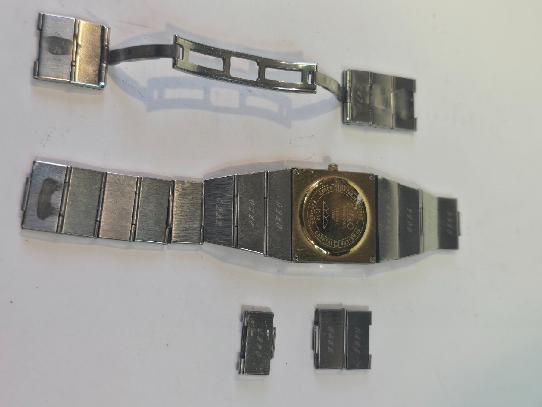 Orologi: SARO  Armbanduhr  Defekt – Usato da Ennetbürgen venduto da 50shafali53 2