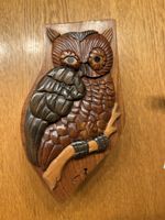 Holz-Schatulle mit speziellem Verschluss