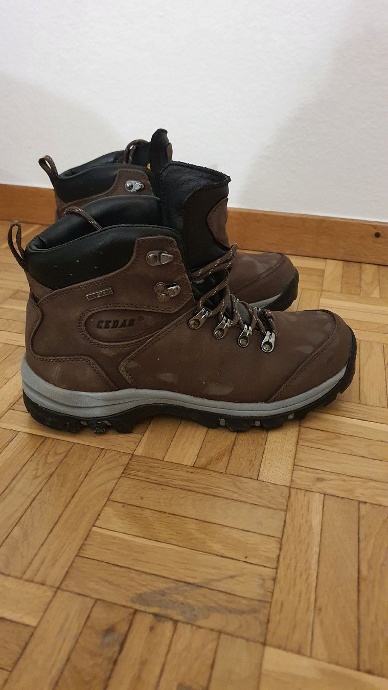 Scarpe da uomo: Wanderschuhe/ Bergschuhe Gr.41.5 – Nuovo (secondo la descrizione) da Wädenswil venduto da sos_6vlx
