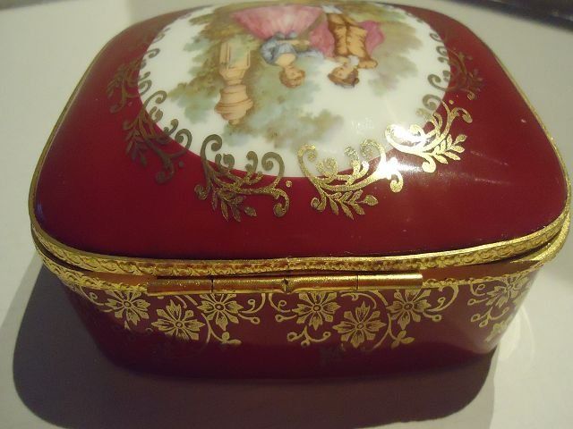 Zuccheriere: Cyclamen farbige Limoges  Schmuckdose mit Golddekor – Usato da Ergisch venduto da Baluna24 1