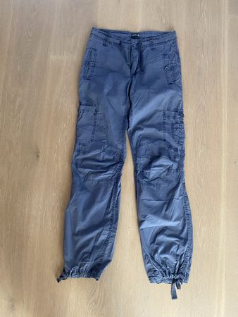 Coole jeansfarbene Cargo Hose, Grösse S, Top Zustand!