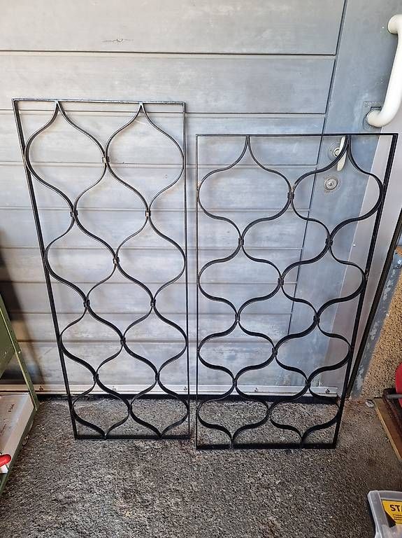 Grilles & Grillages: Gitter – D'occasion à Aarburg par Tuerenprofi.ch-4663