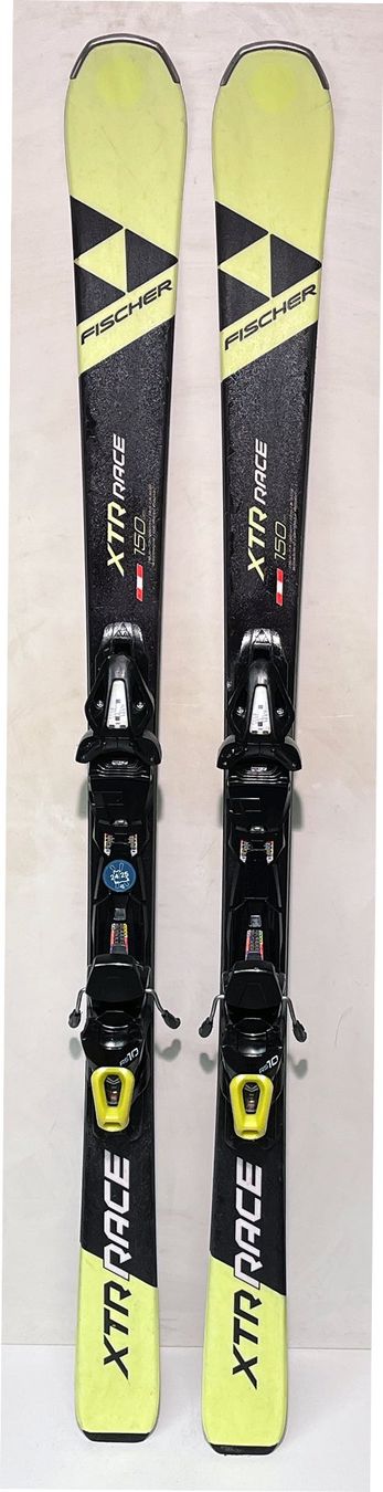 Fischer Skis: FISCHER RC4 XTR RACE  150 cm – D'occasion à Brüttisellen par SkiverkaufStepan