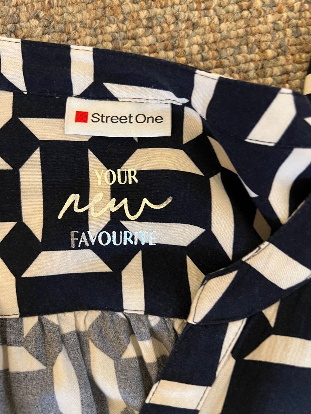 Camicette: Bluse Gr. 38 StreetOne blau/beige – Usato da Unterentfelden venduto da Mcgisi 2