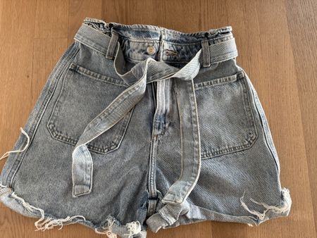 Zara JeansShorts S high waist