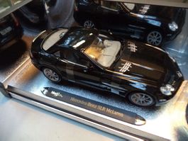 RC Maisto Mercedes Benz SLR 1:18