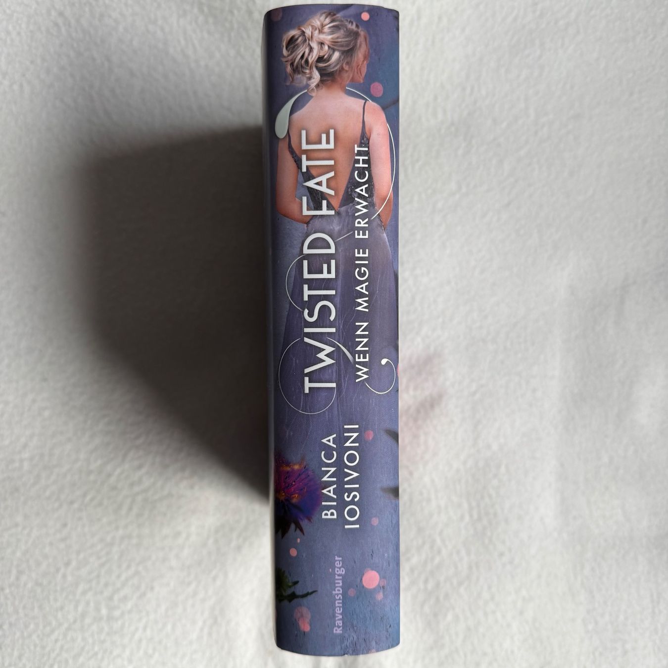 Libri: Twisted Fate mit Farbschnitt – Nuovo (secondo la descrizione) da Sevelen venduto da gig_py92 1