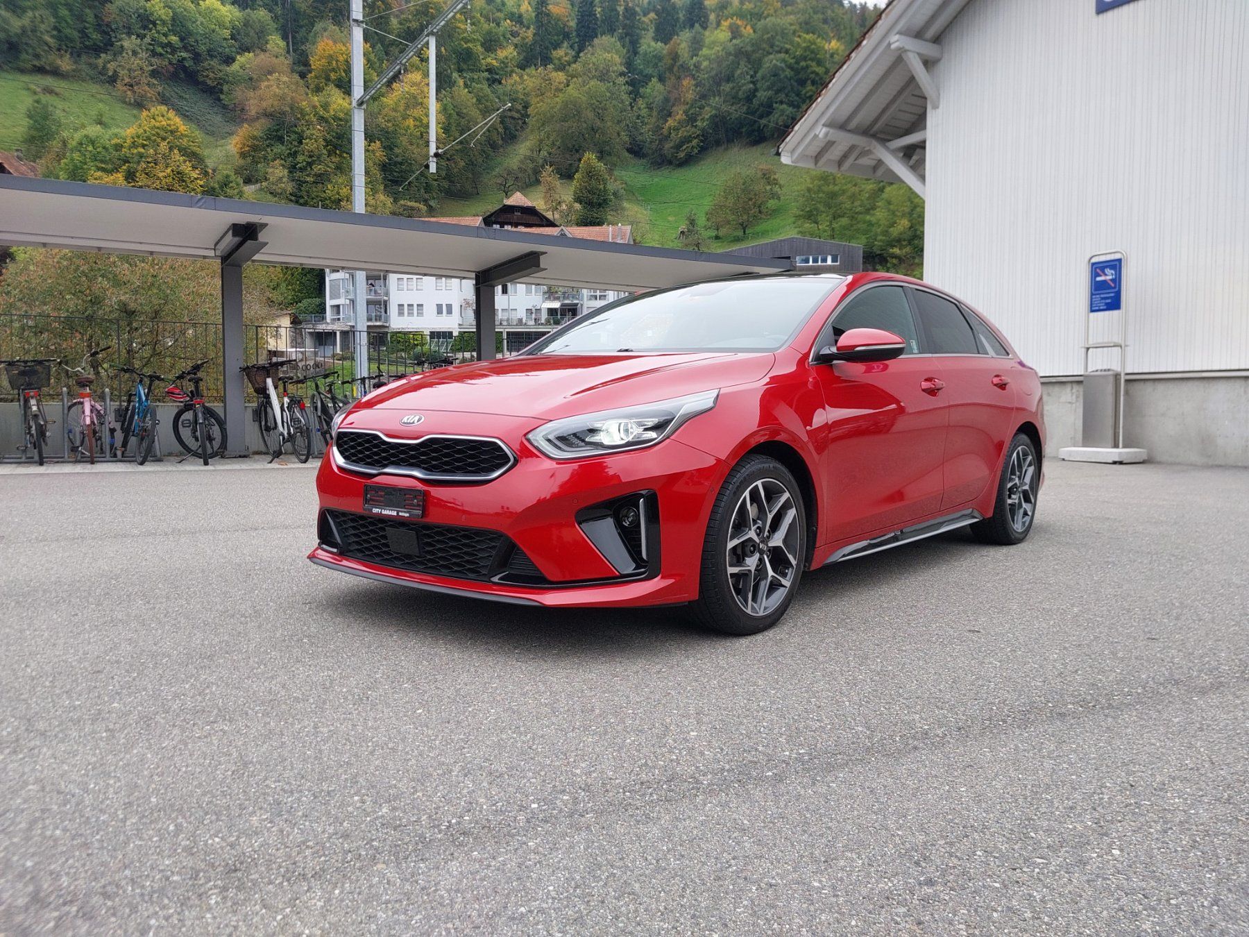 Kia Automobili: Kia Proceed 1.4 T-GDI GT-Line – Usato da Spiez venduto da Cobra_Daytona
