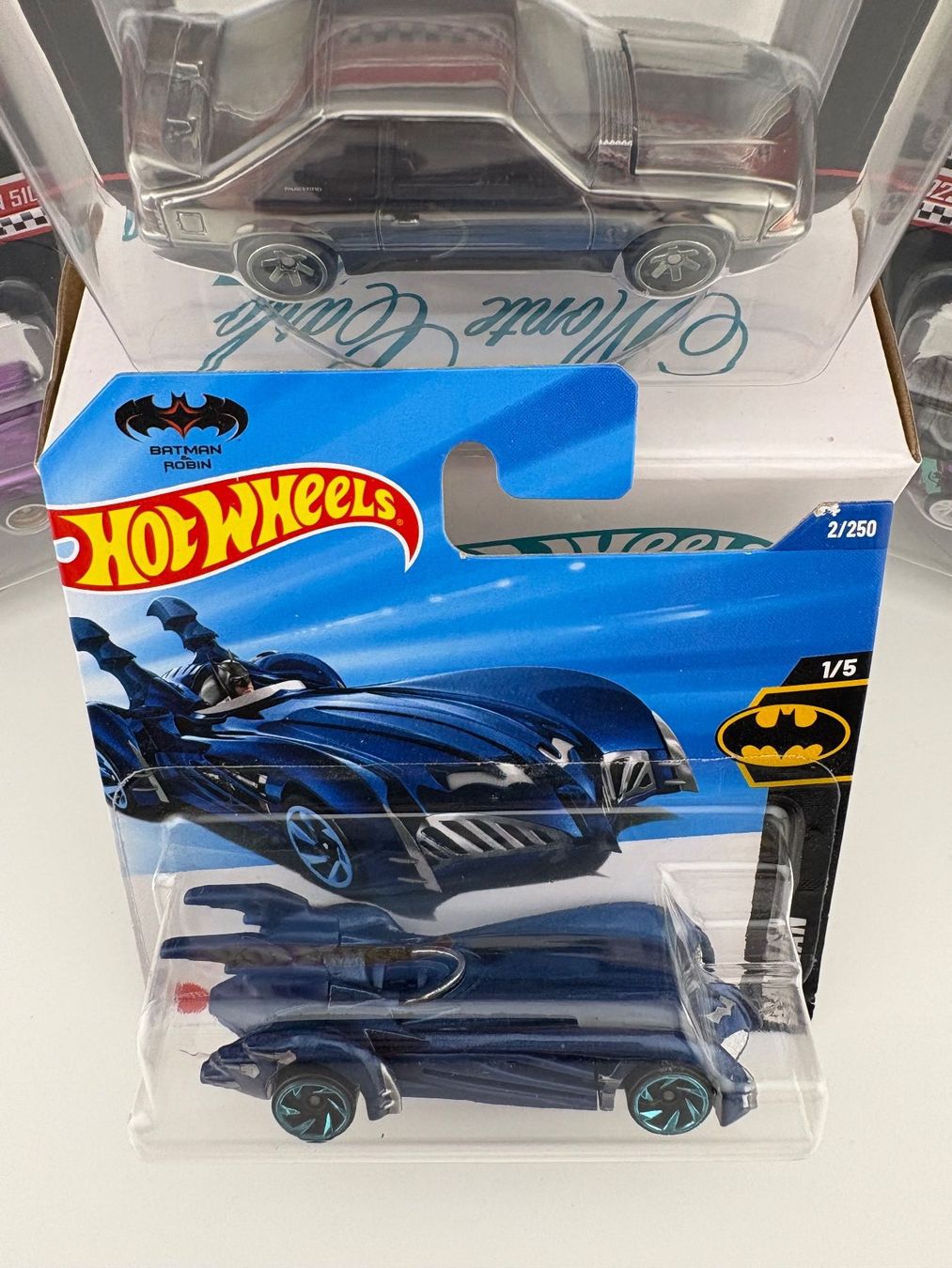 Hot Wheels Voitures modèles: Hot Wheels Batman & Robin Batmobile - 2025 - 2/250 – Neuf avec emballage d'origine à Flawil par HeisseReifen 1