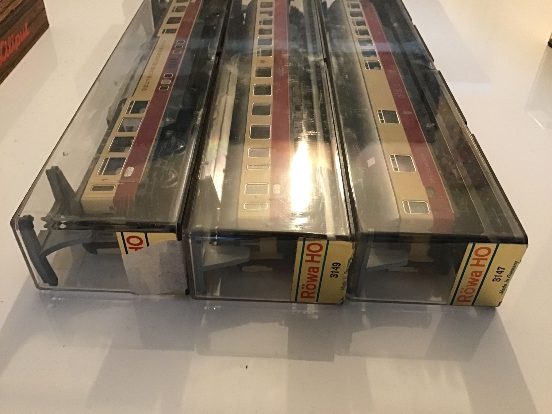 Modellini di ferrovie: ROWA HO Modellbahn Waggons, 3 Stück, - – Usato da Männedorf venduto da Spezial-Modelle 2