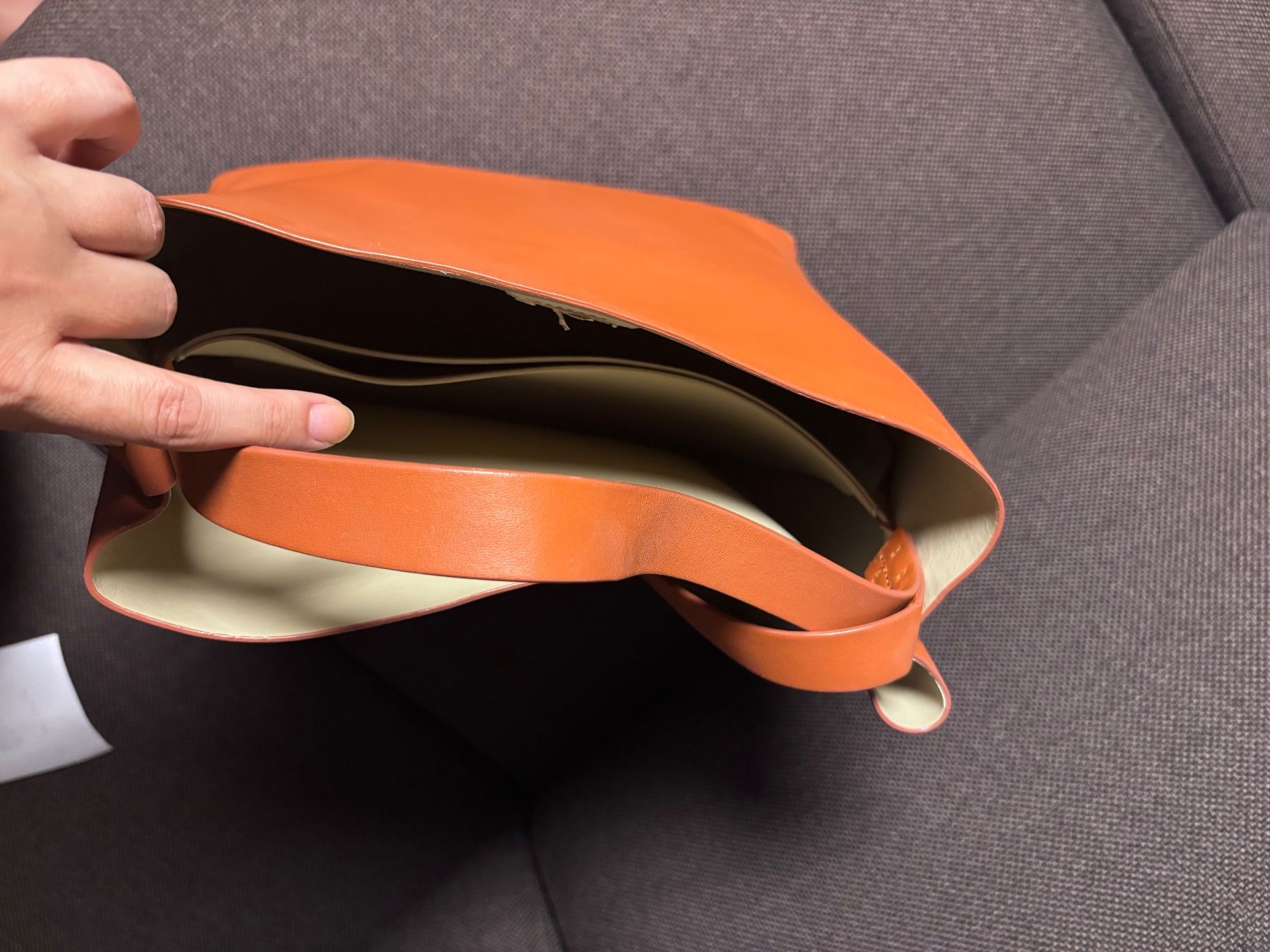 Sacs femmes: Leder Totebag – D'occasion à Zürich par MoriGu 1