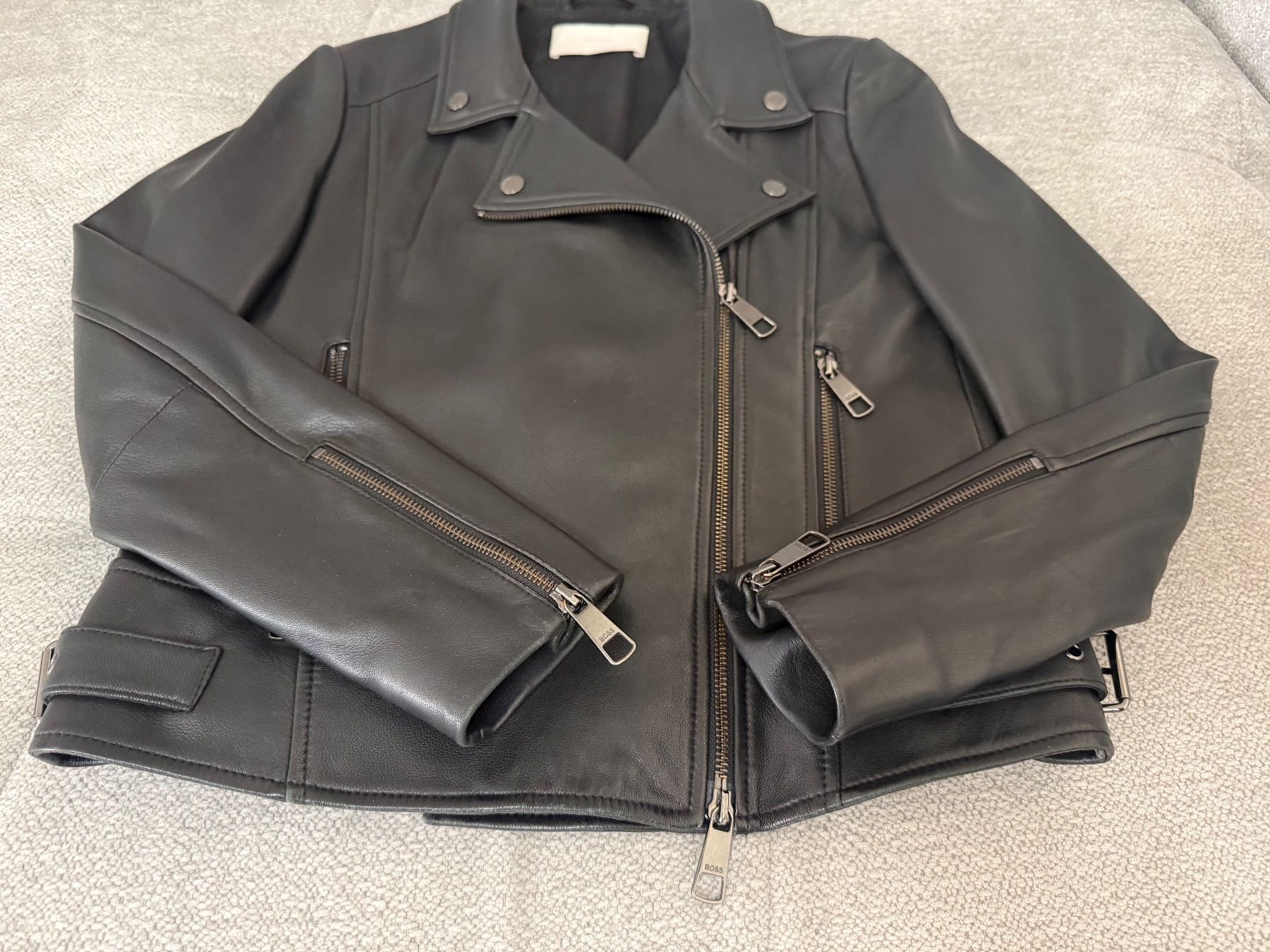 Hugo Boss Giacche: Lederjacke Boss, Gr. 36 (S) – Usato da Uetikon am See venduto da Fraufox1 2