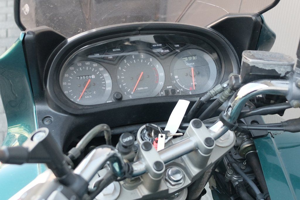 Yamaha Touring: Yamaha XJ900 – Usato da Sargans venduto da pirelli146 6