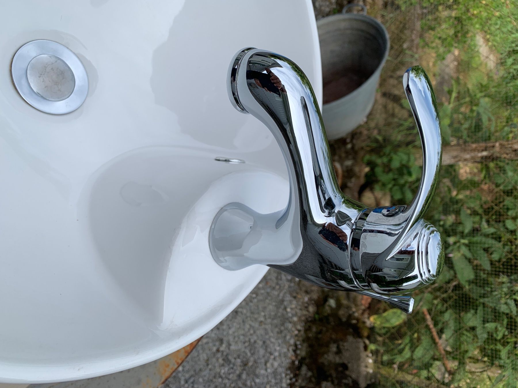 Lavabi & lavandini: Lavabo mit Armatur – Usato da Büetigen venduto da inf_9gyb 2