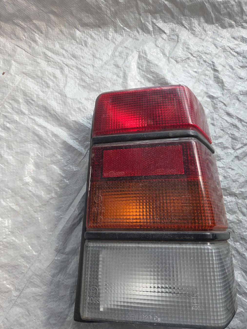 Subaru Tutti pezzi di ricambio auto: Subaru L Serier Heckleuchten und Blinker – Usato da Ebnet venduto da Volvo.Power 8