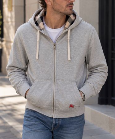 Burberry Graue Kapuzenjacke mit klassischem Karomuste