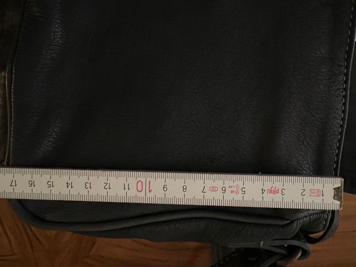 Massimo Dutti Borse da donna: Massimo Dutti Umhängetasche grau – Usato da Zürich venduto da Phoebeli 5