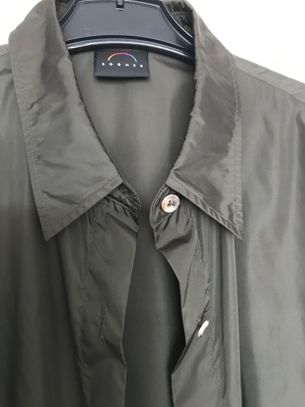 Bogner Giacche: Bogner leichte Windjacke, Gr. 42 – Usato da Niederteufen venduto da mix18 1