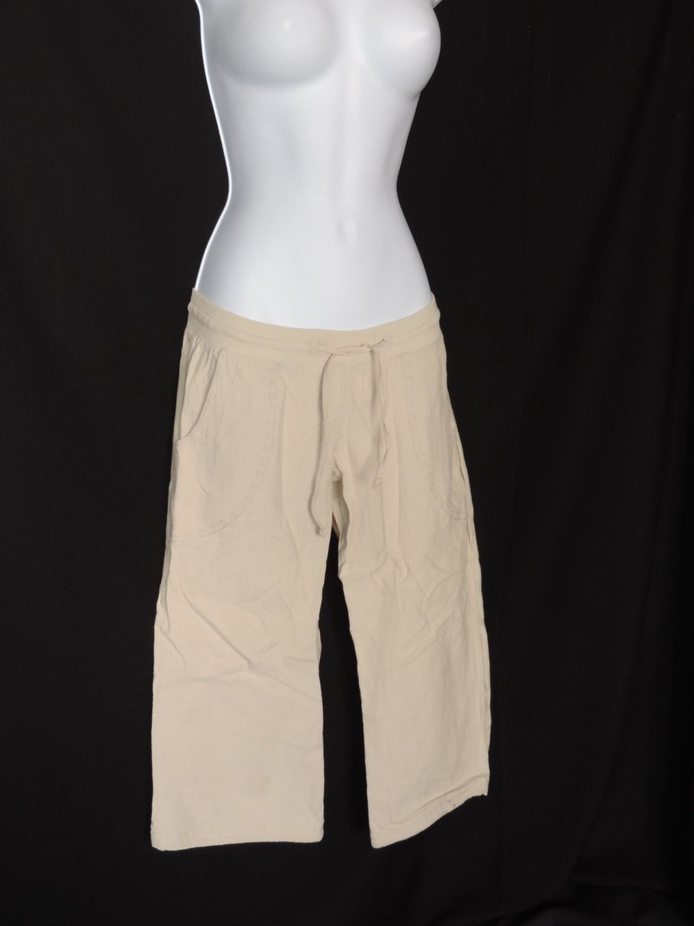 Hosen: pantacourt vero moda beige – Gebraucht aus Genève von Axelle333 3