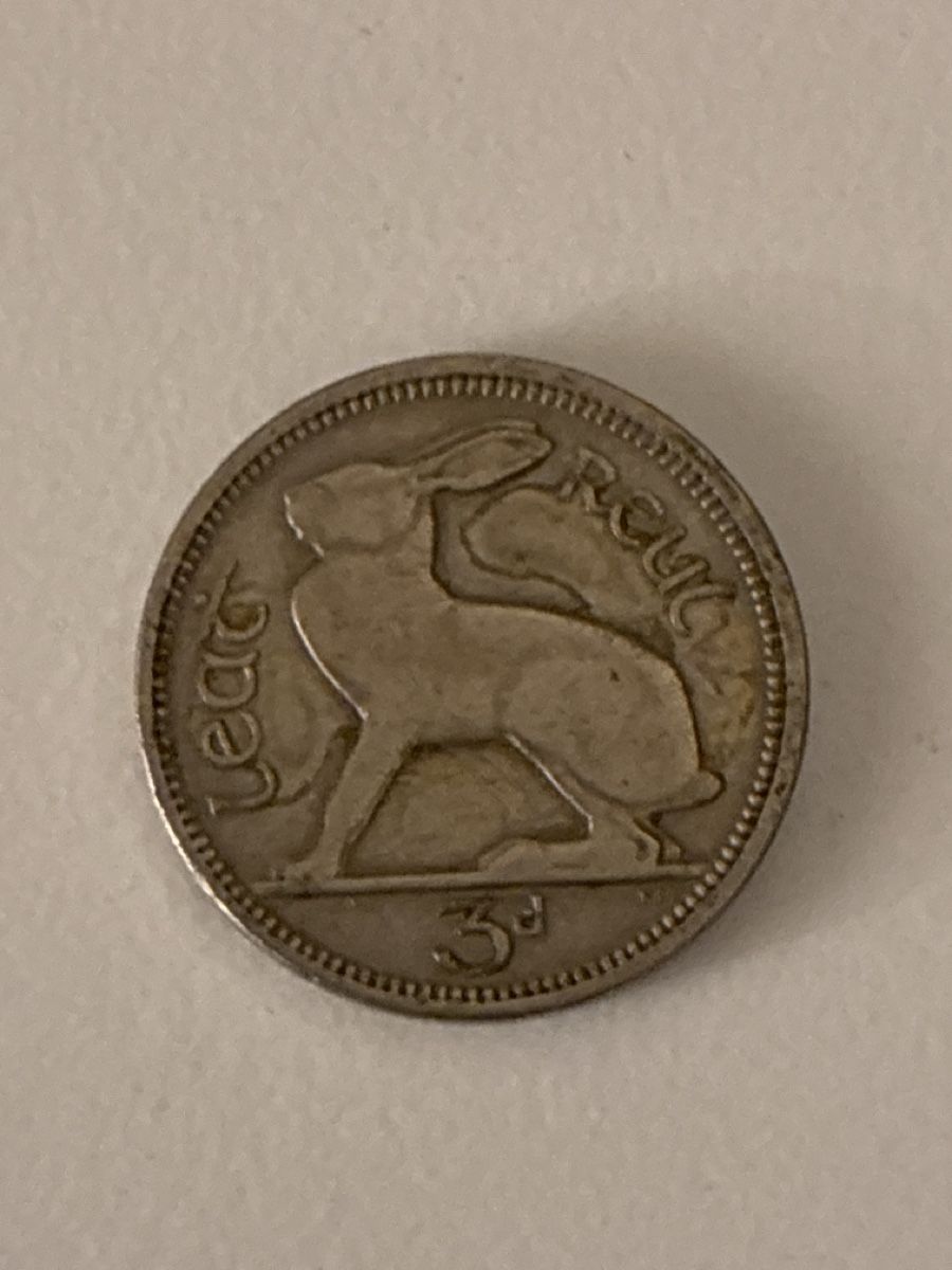 Tutti le monete: Nr. 70: 3 Pence, altes irisches Pfund, 1942 – Usato da Burgdorf venduto da Yakari5165 1