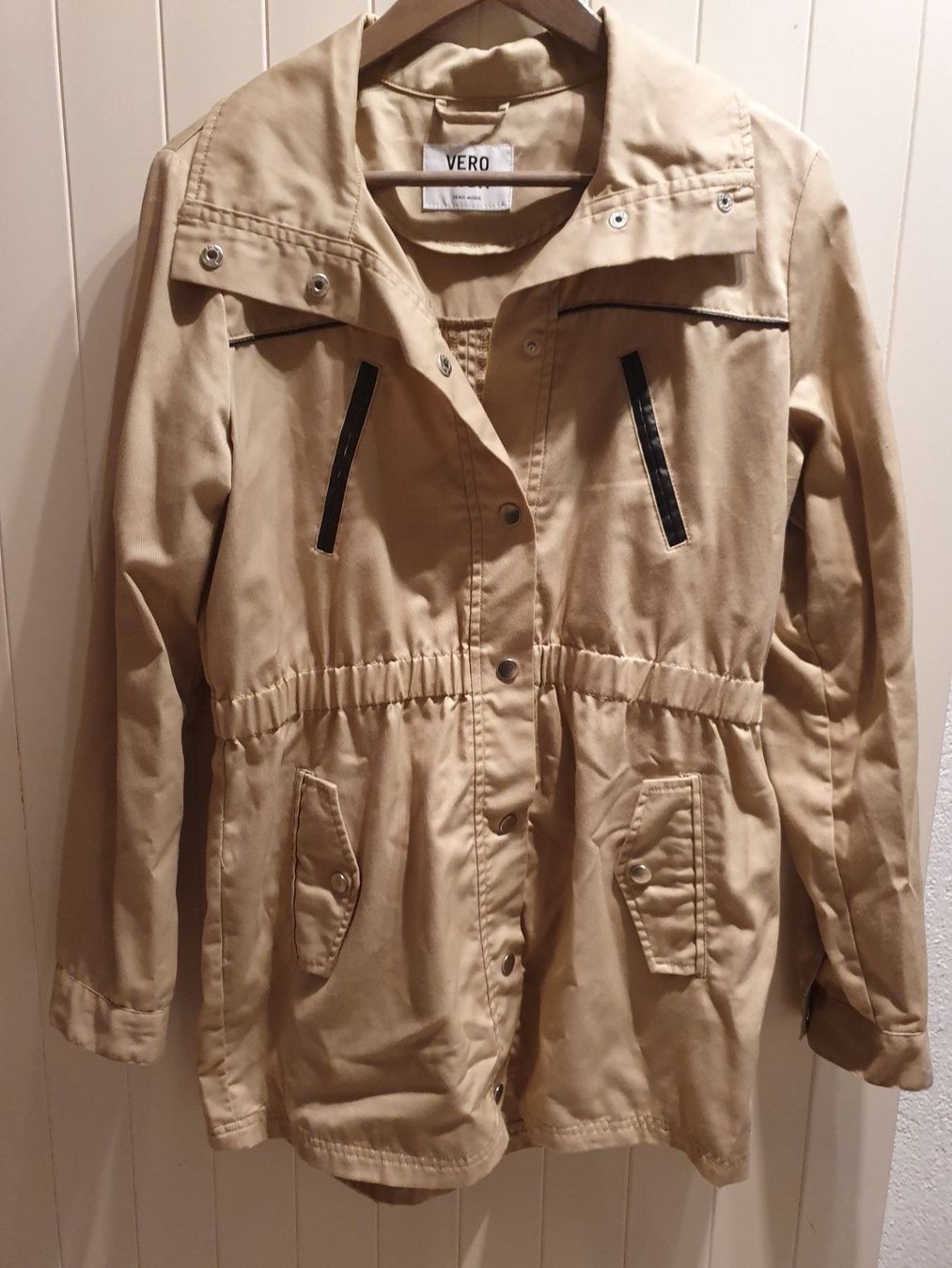 Vero Moda Giacche: Jacke L Vero Moda – Usato da Freienstein venduto da Widder11